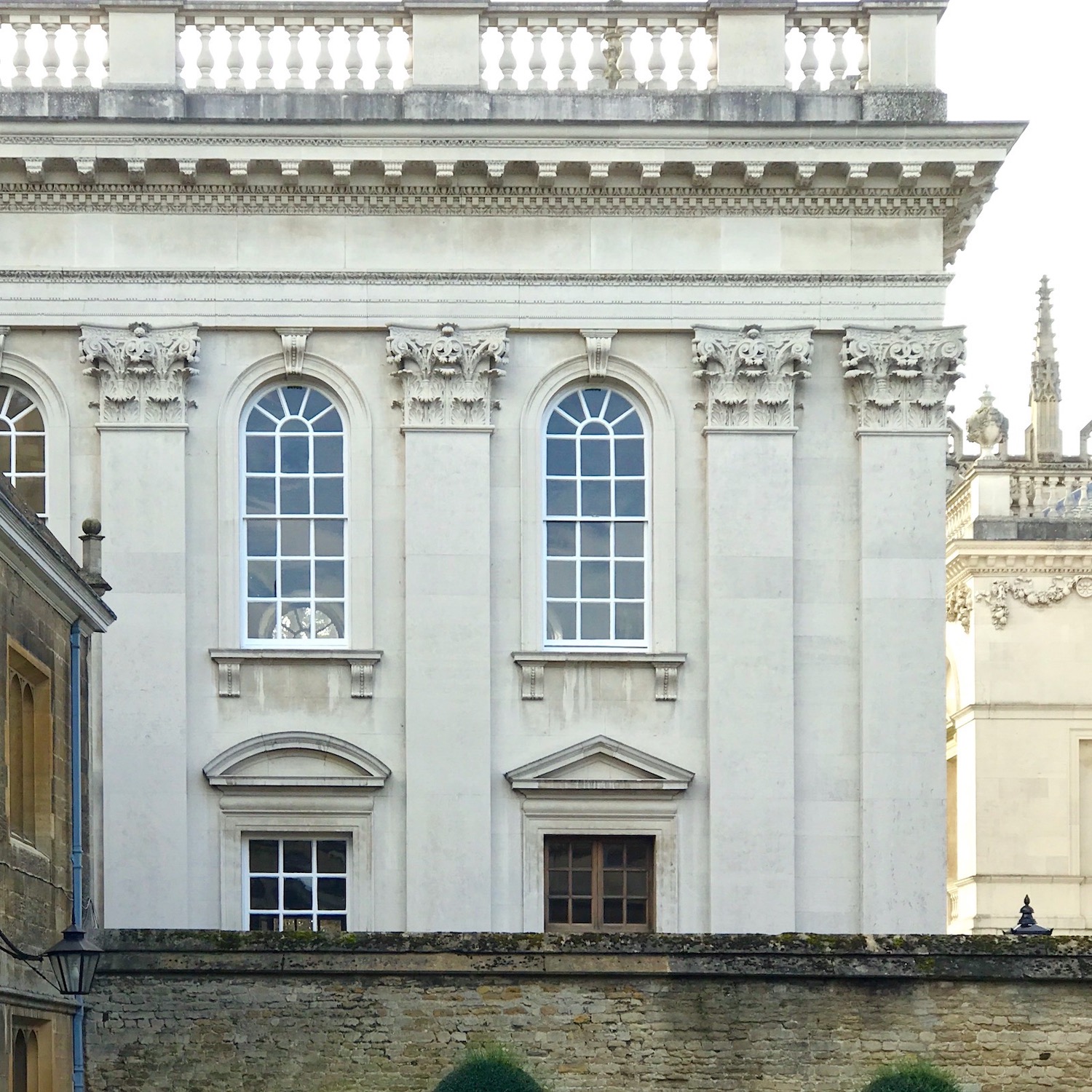 Cambridge University - England Gorgeous Classical building