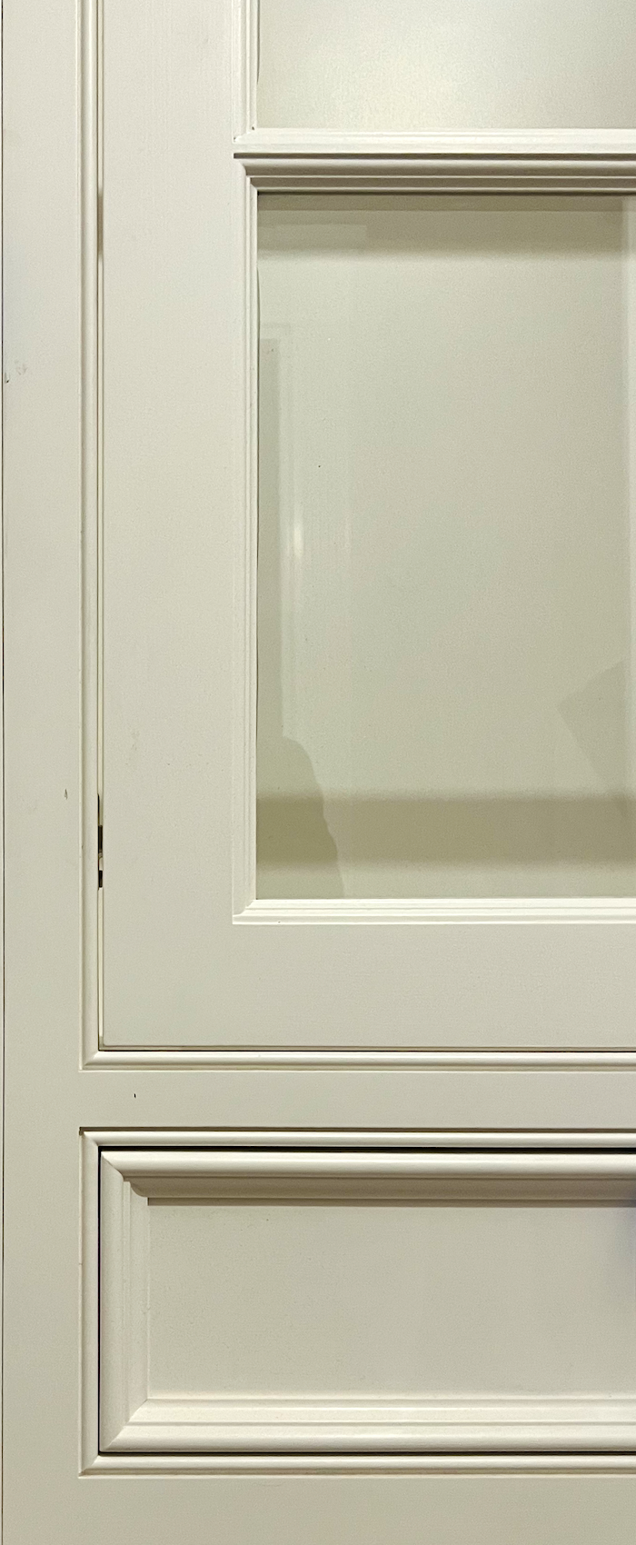 detail Crown Point Cabinetry - glass cabinets