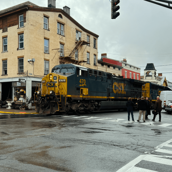 freight train Hudson, NY 10-20-2023