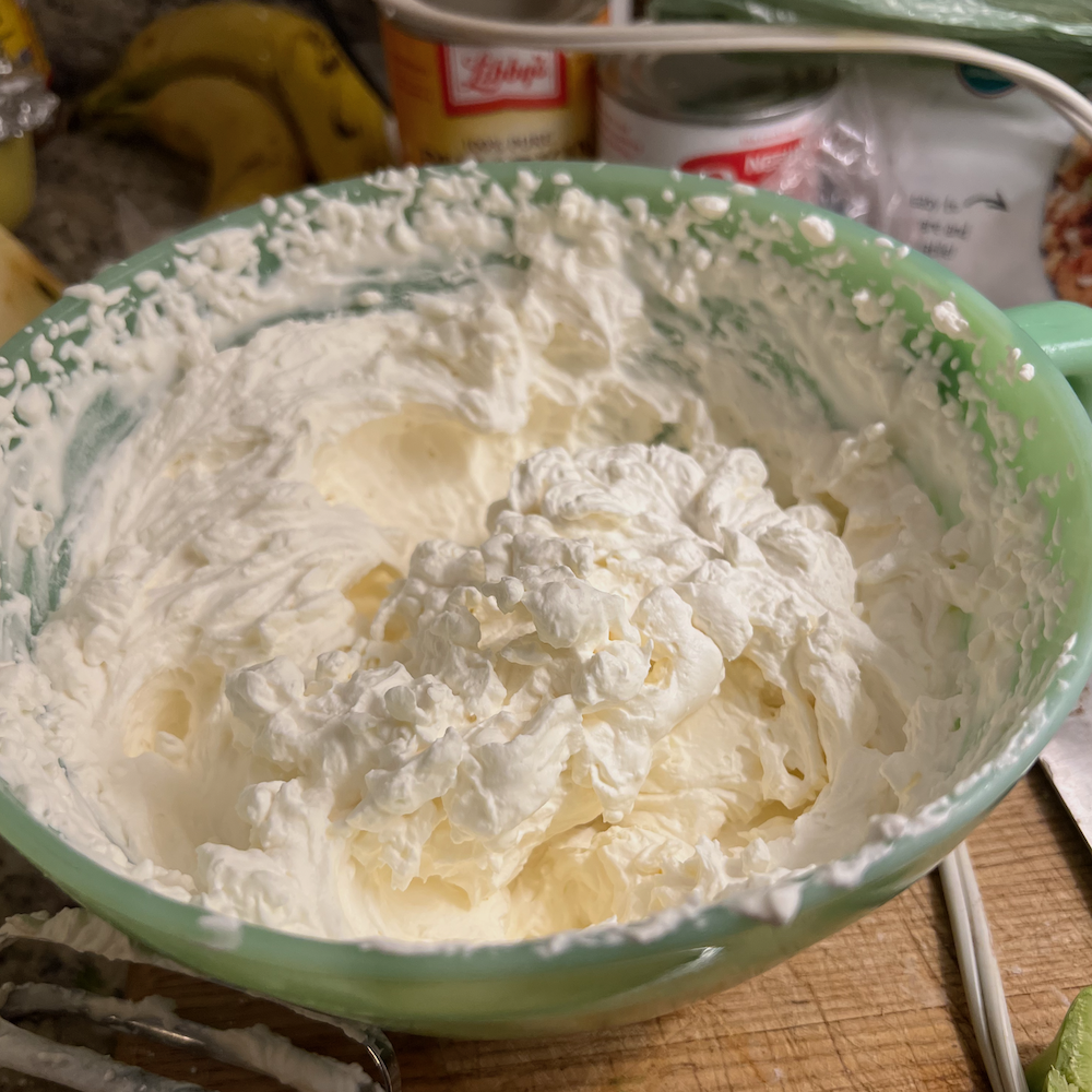 Thanksgiving homemade whipped cream