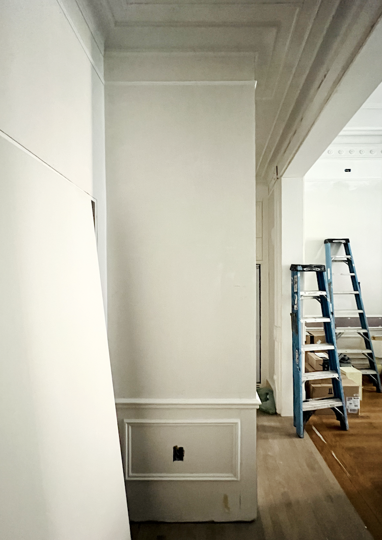 entry wainscoting moulding trim