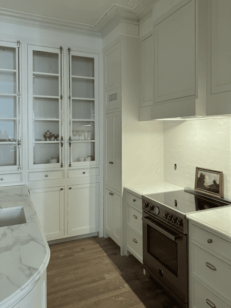 range wall kitchen tile white grout