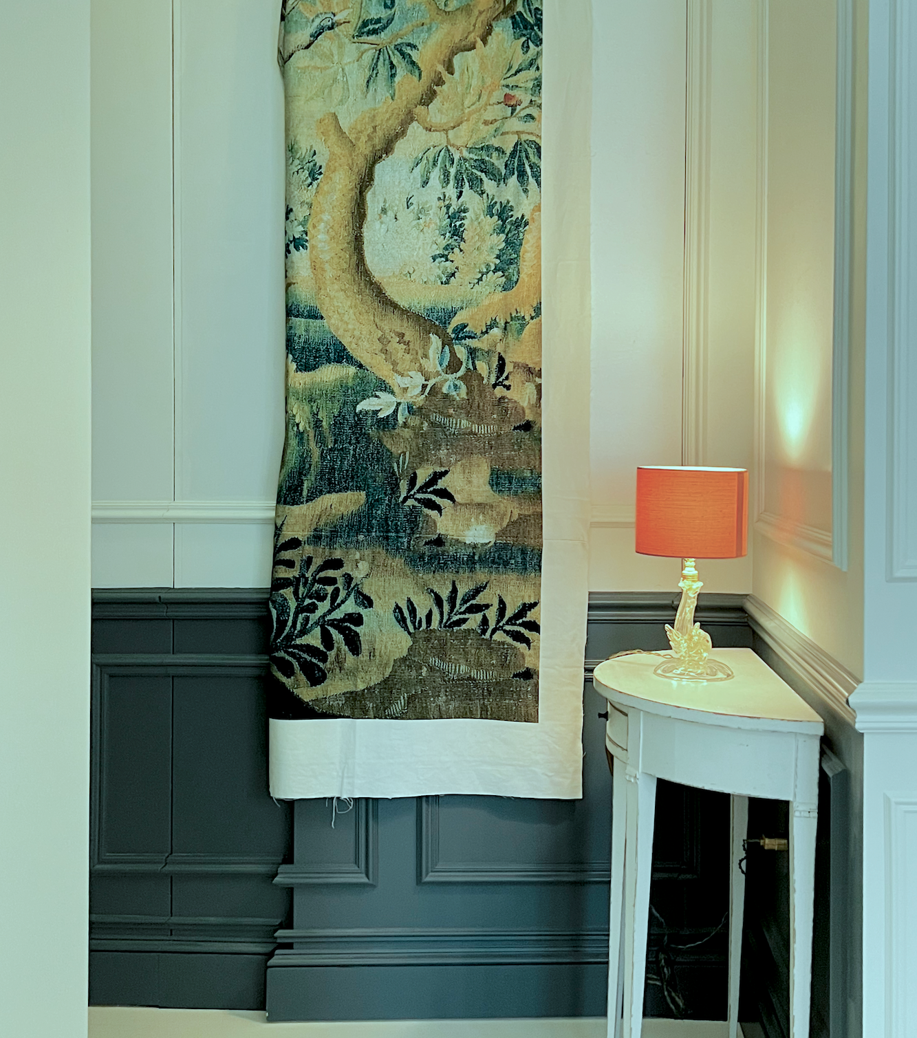 Entry - June 10, 2025, Romantic English tapestry before installation