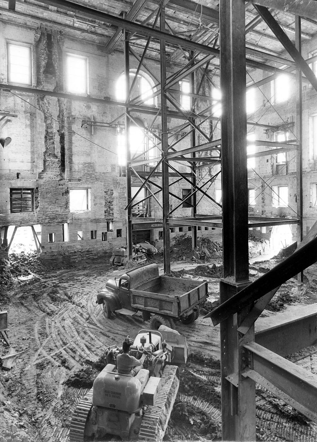 The white house gutted during the Truman administration May 1950