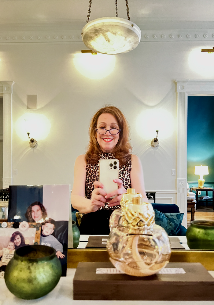 selfie before party 70th